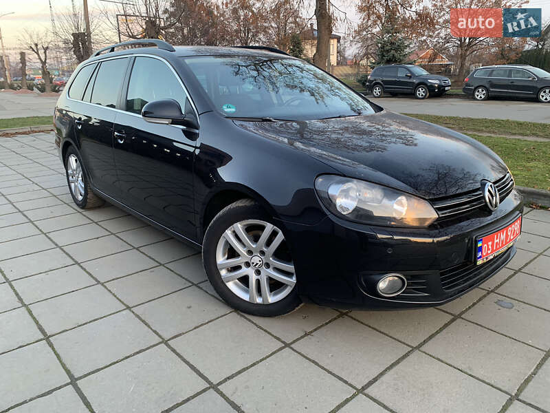 Універсал Volkswagen Golf 2011 в Луцьку