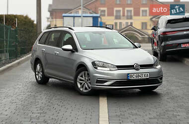 Универсал Volkswagen Golf 2019 в Львове