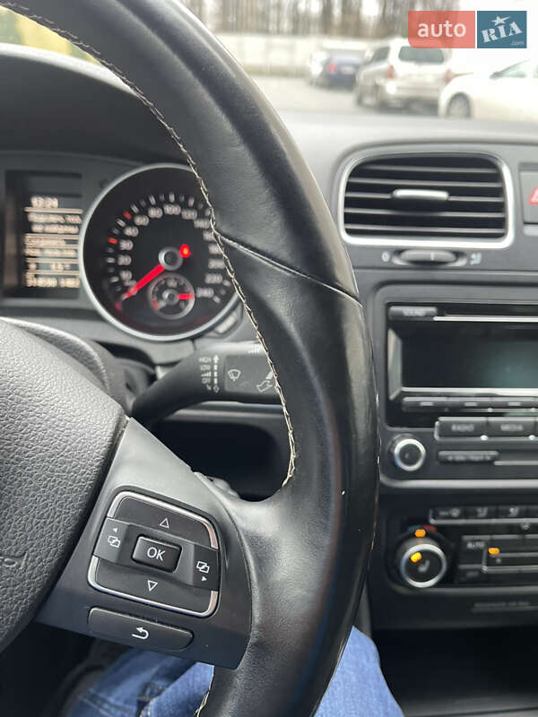 Універсал Volkswagen Golf 2012 в Вишневому фото 17 Універсал Volkswagen Golf 2012 в Вишневому