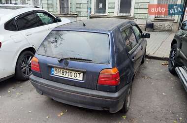 Хэтчбек Volkswagen Golf 1994 в Одессе