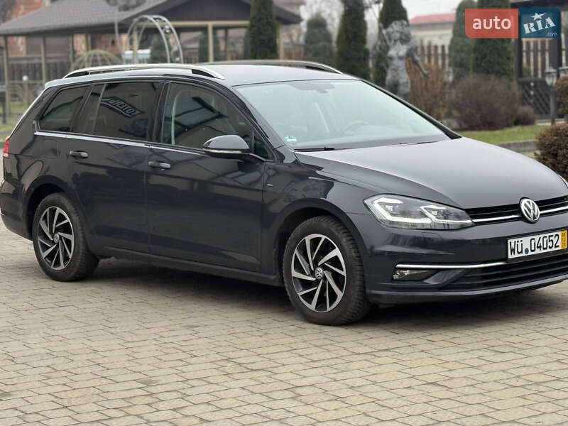 Універсал Volkswagen Golf 2018 в Стрию
