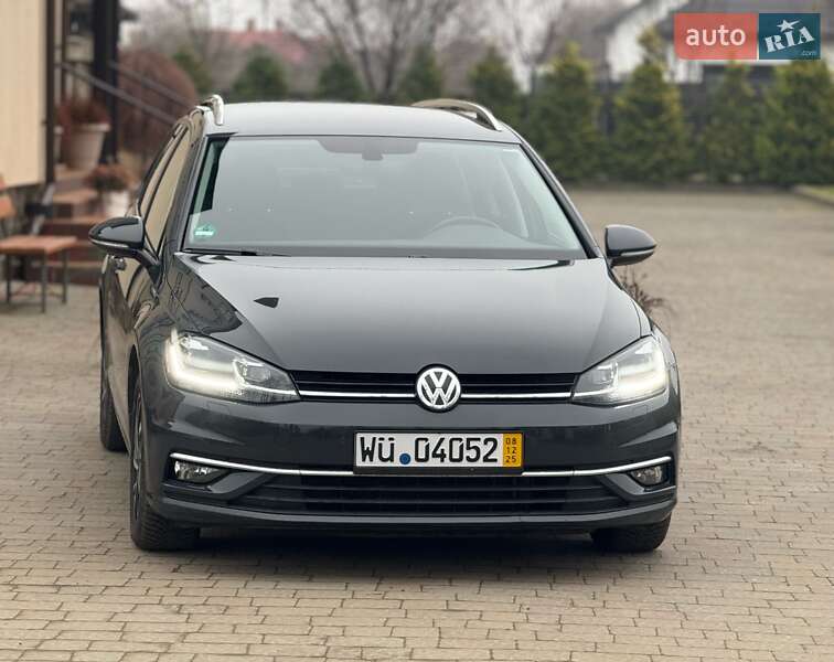 Універсал Volkswagen Golf 2018 в Стрию