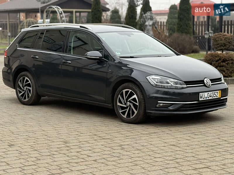 Універсал Volkswagen Golf 2018 в Стрию