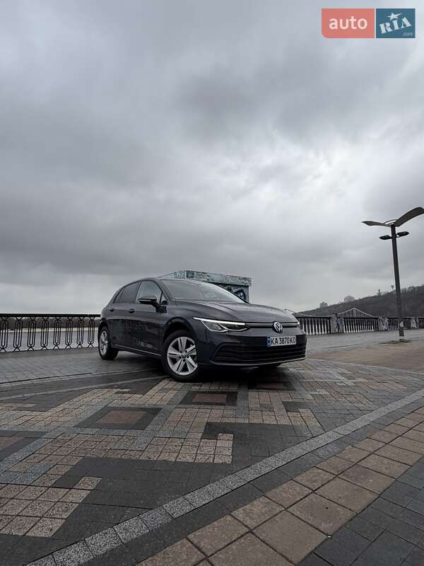 Хетчбек Volkswagen Golf 2022 в Києві