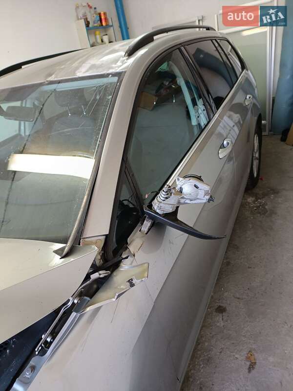 Універсал Volkswagen Golf 2015 в Києві