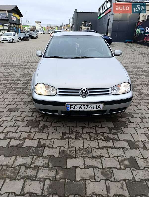 Хетчбек Volkswagen Golf 1998 в Теребовлі