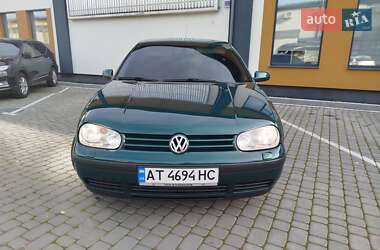 Хэтчбек Volkswagen Golf 2000 в Коломые