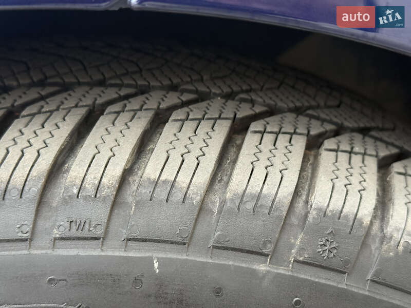 Универсал Volkswagen Golf 2010 в Луцке