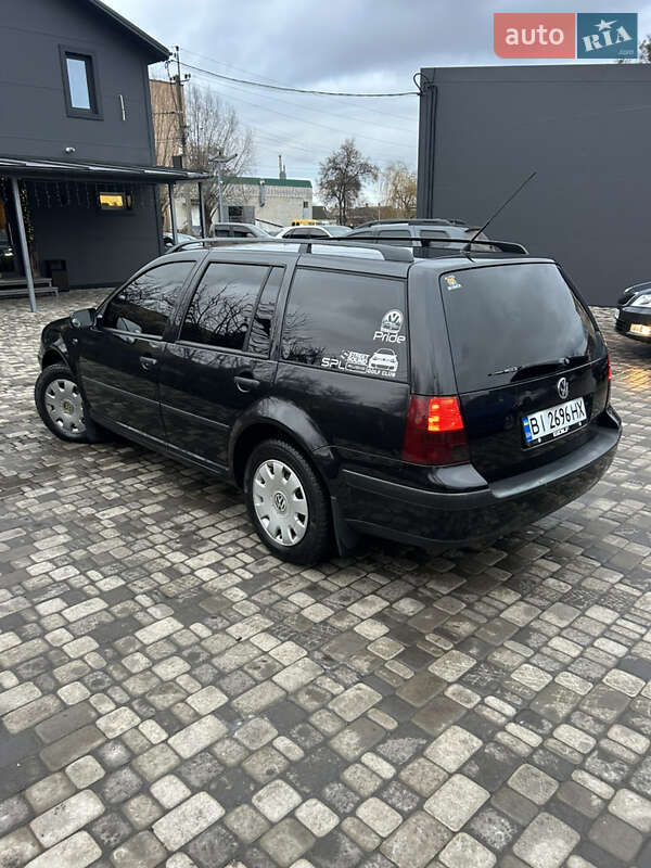 Універсал Volkswagen Golf 2002 в Гадячі