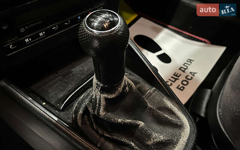 Універсал Volkswagen Golf 2002 в Шептицькому