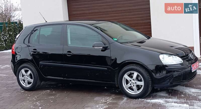 Хетчбек Volkswagen Golf 2006 в Бучачі