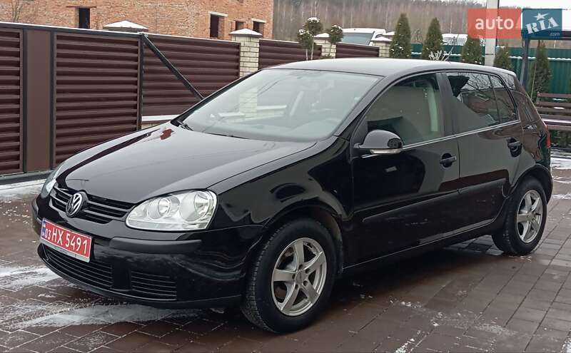 Хетчбек Volkswagen Golf 2006 в Бучачі