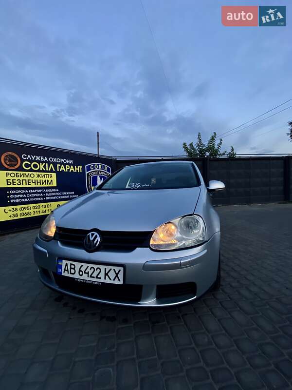 Хетчбек Volkswagen Golf 2005 в Кременчуці