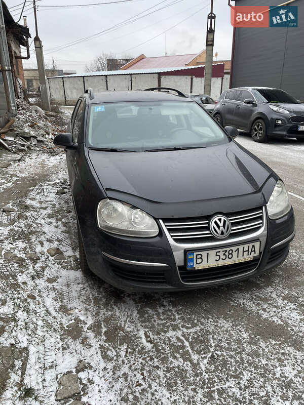 Универсал Volkswagen Golf 2008 в Полтаве