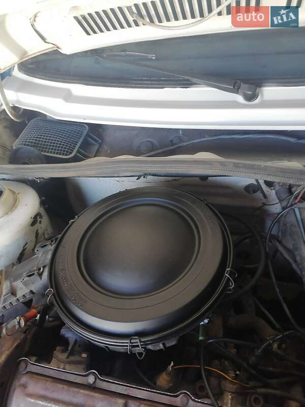 Хетчбек Volkswagen Golf 1984 в Запоріжжі