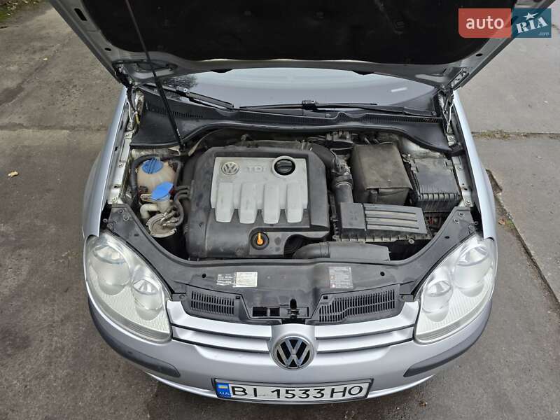 Хэтчбек Volkswagen Golf 2007 в Днепре