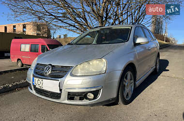 Універсал Volkswagen Golf 2009 в Рівному