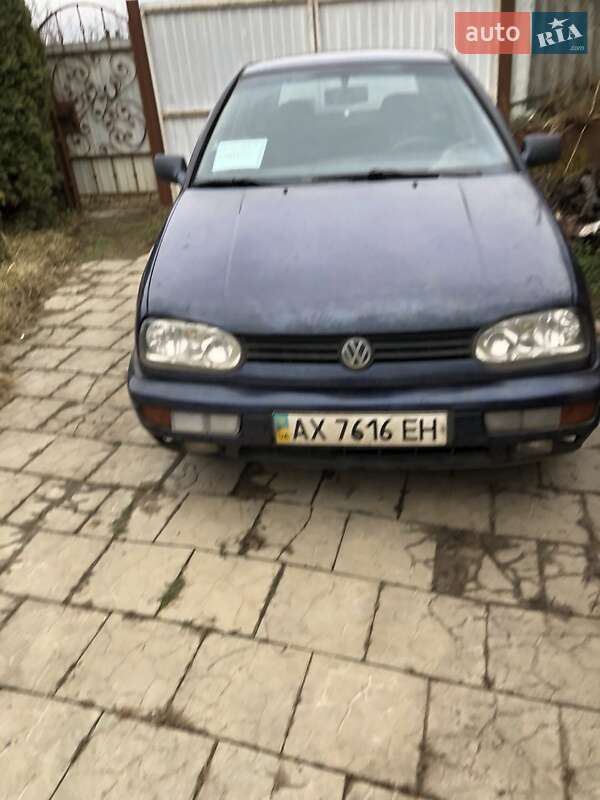 Хетчбек Volkswagen Golf 1993 в Мерефа