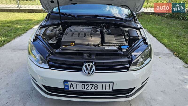 Хэтчбек Volkswagen Golf 2016 в Ивано-Франковске фото 19 Хэтчбек Volkswagen Golf 2016 в Ивано-Франковске