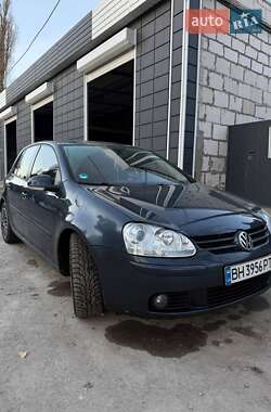 Хэтчбек Volkswagen Golf 2007 в Одессе