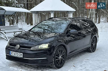 Универсал Volkswagen Golf 2018 в Ивано-Франковске