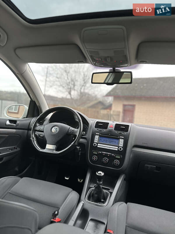 Хетчбек Volkswagen Golf 2007 в Мельниці-Подільській