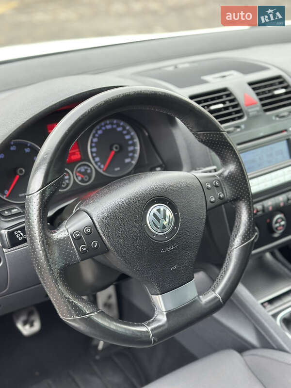 Хетчбек Volkswagen Golf 2007 в Мельниці-Подільській