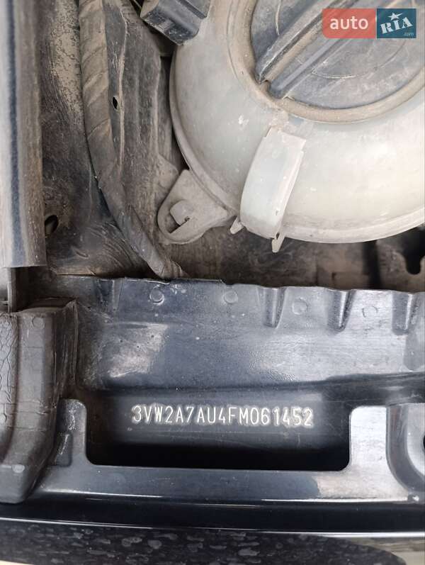 Хетчбек Volkswagen Golf 2015 в Костопілі