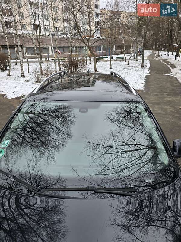 Універсал Volkswagen Golf 2010 в Києві