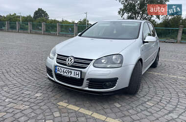 Хэтчбек Volkswagen Golf 2008 в Мукачево