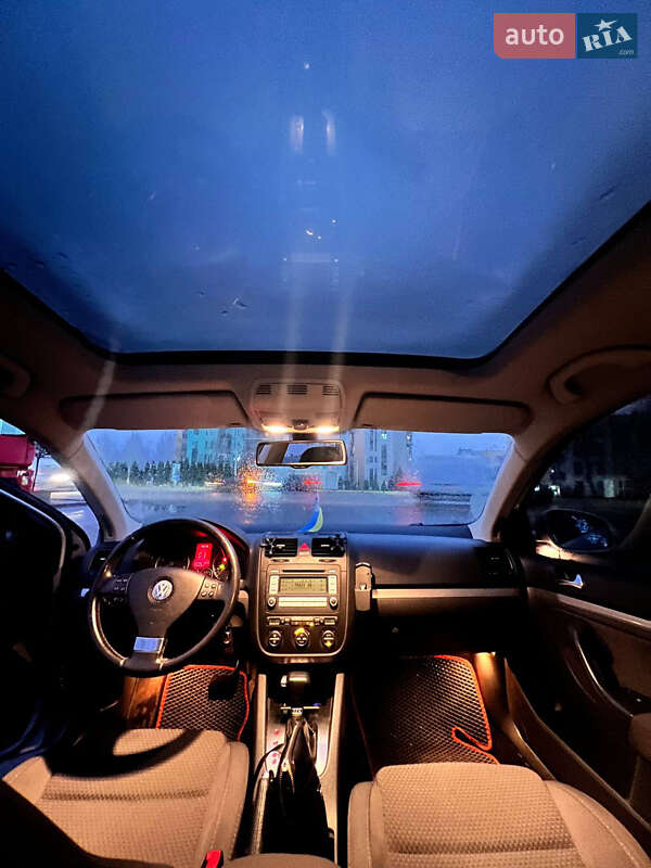 Универсал Volkswagen Golf 2007 в Киеве