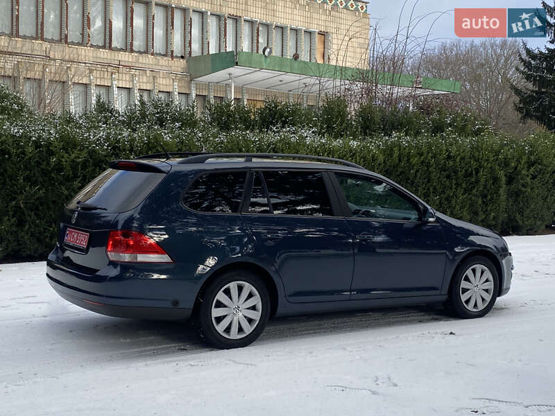 Універсал Volkswagen Golf 2007 в Умані