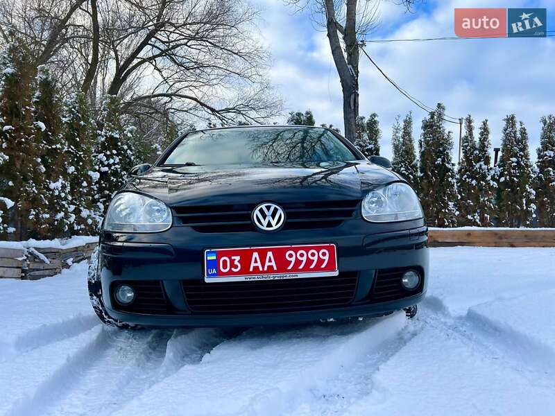 Хетчбек Volkswagen Golf 2008 в Полтаві