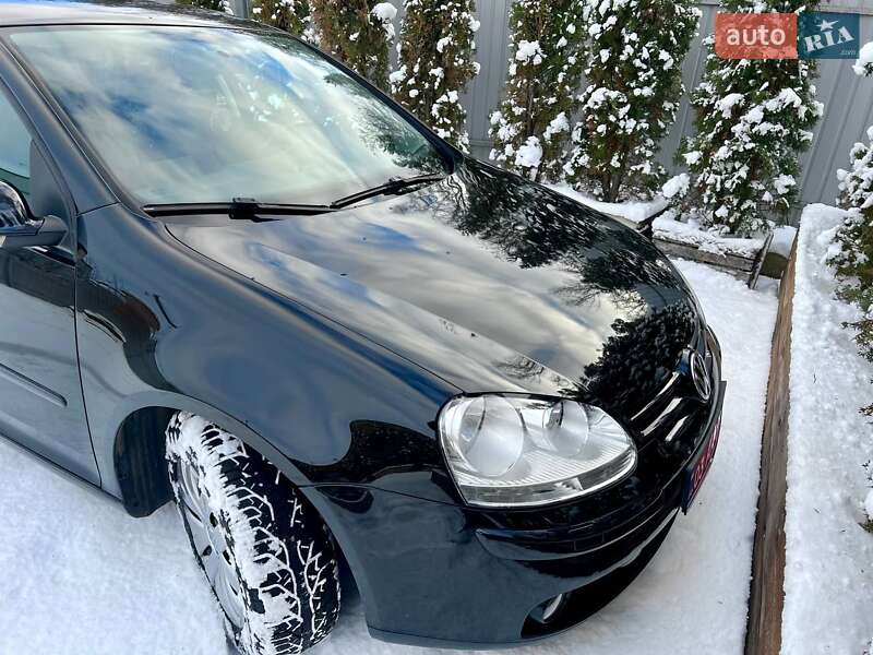 Хетчбек Volkswagen Golf 2008 в Полтаві