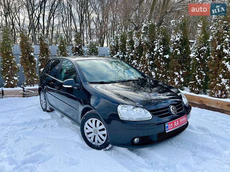 Хетчбек Volkswagen Golf 2008 в Полтаві