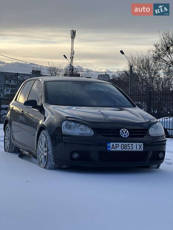 Хэтчбек Volkswagen Golf 2007 в Днепре