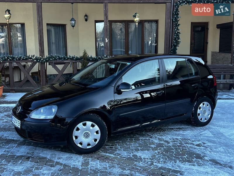 Volkswagen Golf 2004