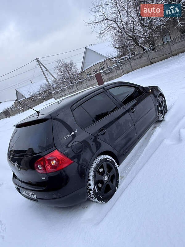 Хетчбек Volkswagen Golf 2007 в Запоріжжі