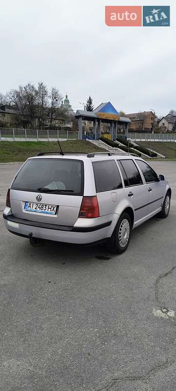 Універсал Volkswagen Golf 2000 в Обухові