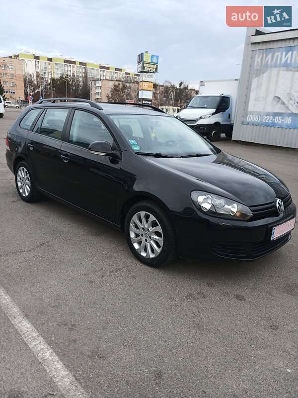 Универсал Volkswagen Golf 2011 в Полтаве фото 7 Универсал Volkswagen Golf 2011 в Полтаве