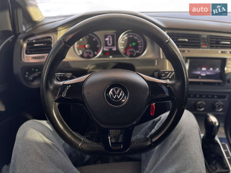 Универсал Volkswagen Golf 2014 в Хмельницком