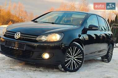 Хэтчбек Volkswagen Golf 2010 в Ивано-Франковске