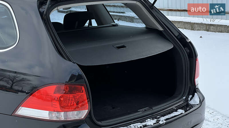 Універсал Volkswagen Golf 2009 в Самборі