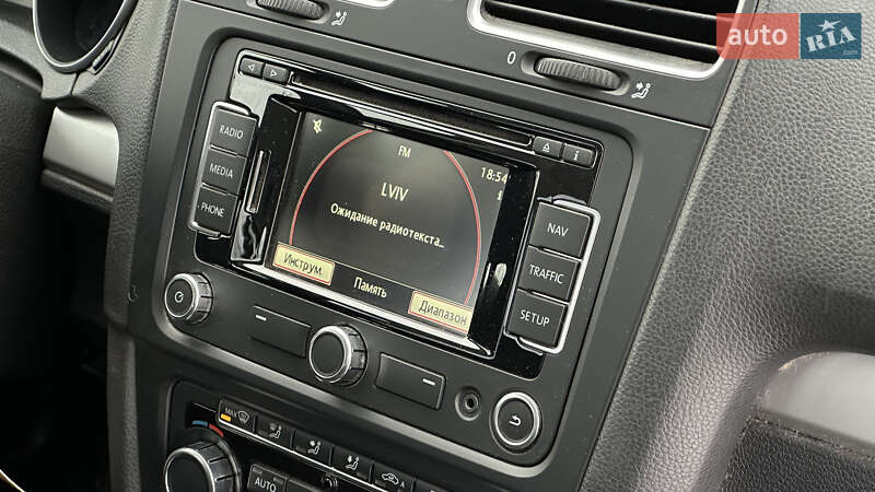 Універсал Volkswagen Golf 2009 в Самборі