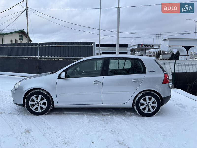 Хэтчбек Volkswagen Golf 2007 в Львове