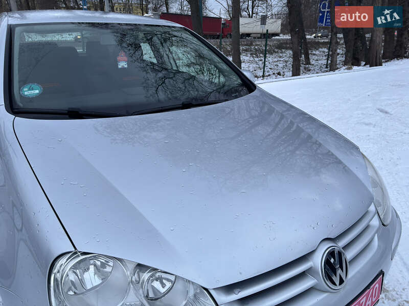 Хэтчбек Volkswagen Golf 2007 в Львове