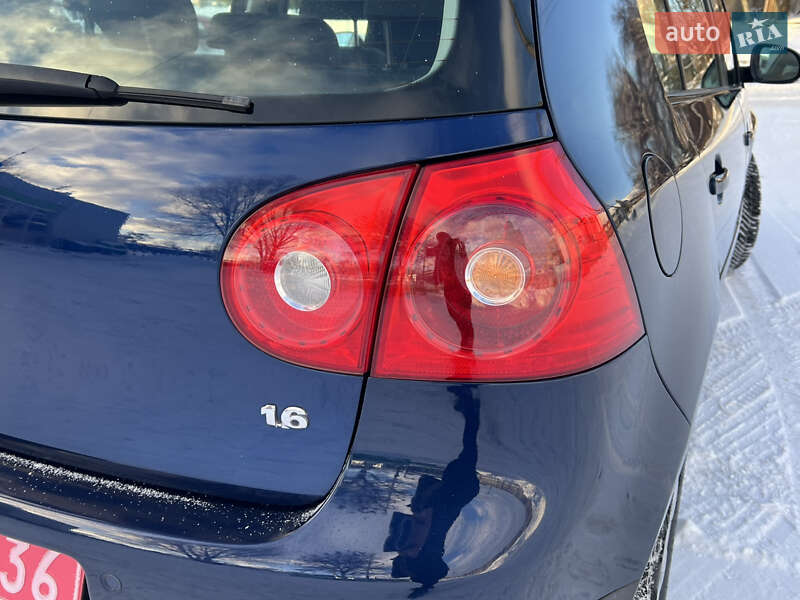 Хетчбек Volkswagen Golf 2007 в Лубнах