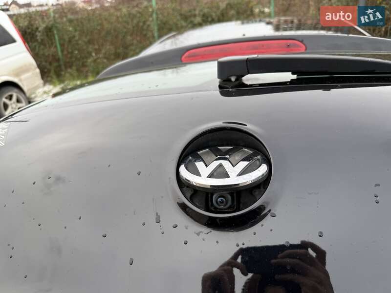 Хетчбек Volkswagen Golf 2010 в Ужгороді