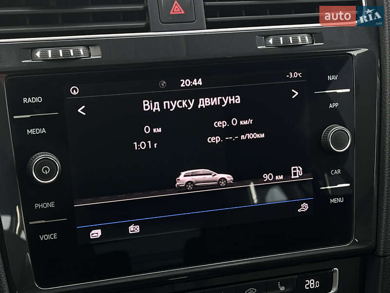 Универсал Volkswagen Golf 2019 в Луцке