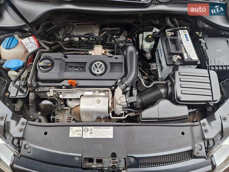 Хэтчбек Volkswagen Golf 2012 в Мукачево